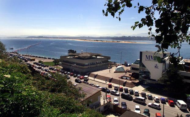 39 trabajadores de Santander firman el manifiesto que denuncia la situación «agonizante» del Instituto Oceanográfico