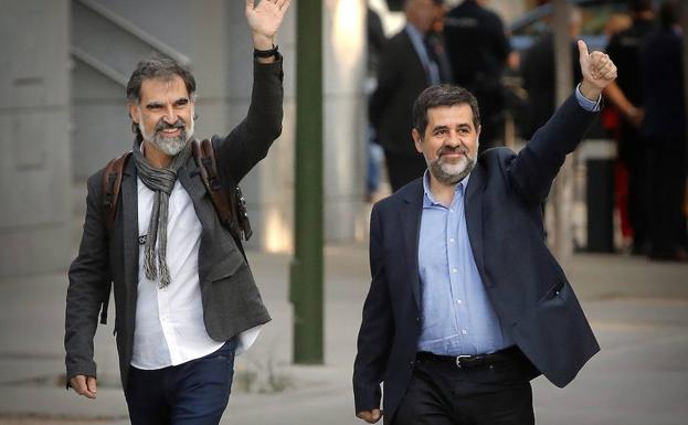 Las parejas de Cuixart y Forn denuncian a la ONU «injerencias en la separación de poderes»