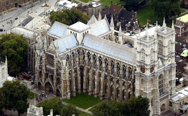 Hawking será enterrado en la Abadía de Westminster junto a Newton y Darwin