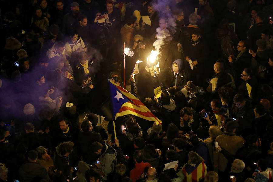 29 heridos leves en la movilización de Barcelona en protesta por las encarcelaciones de políticos