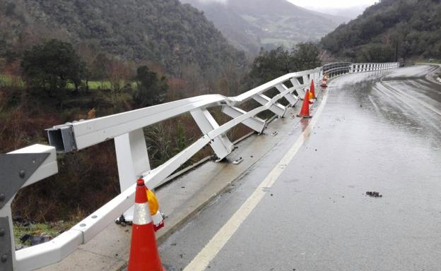 Las fuertes lluvias que ha dejado 'Hugo' provocan destrozos en Liébana