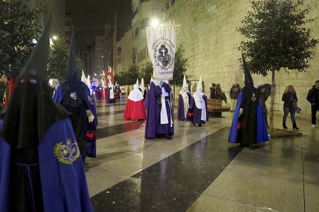 La procesión de la Oración de Jesús en el Huerto de Los Olivos cumplió con su tradición