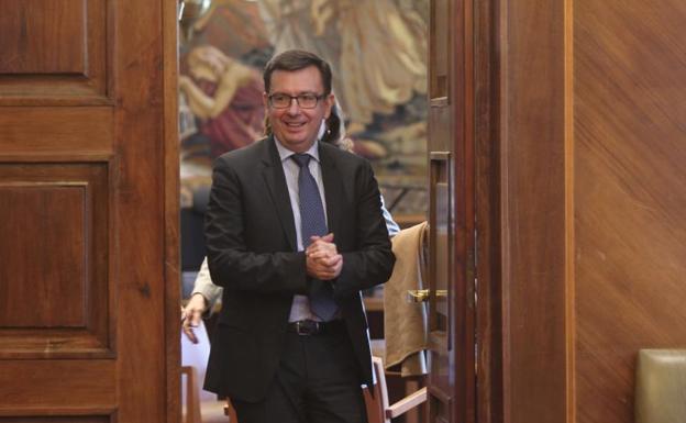 El Gobierno confía en terminar el año con una tasa de paro del 15%, la menor desde principios de la crisis