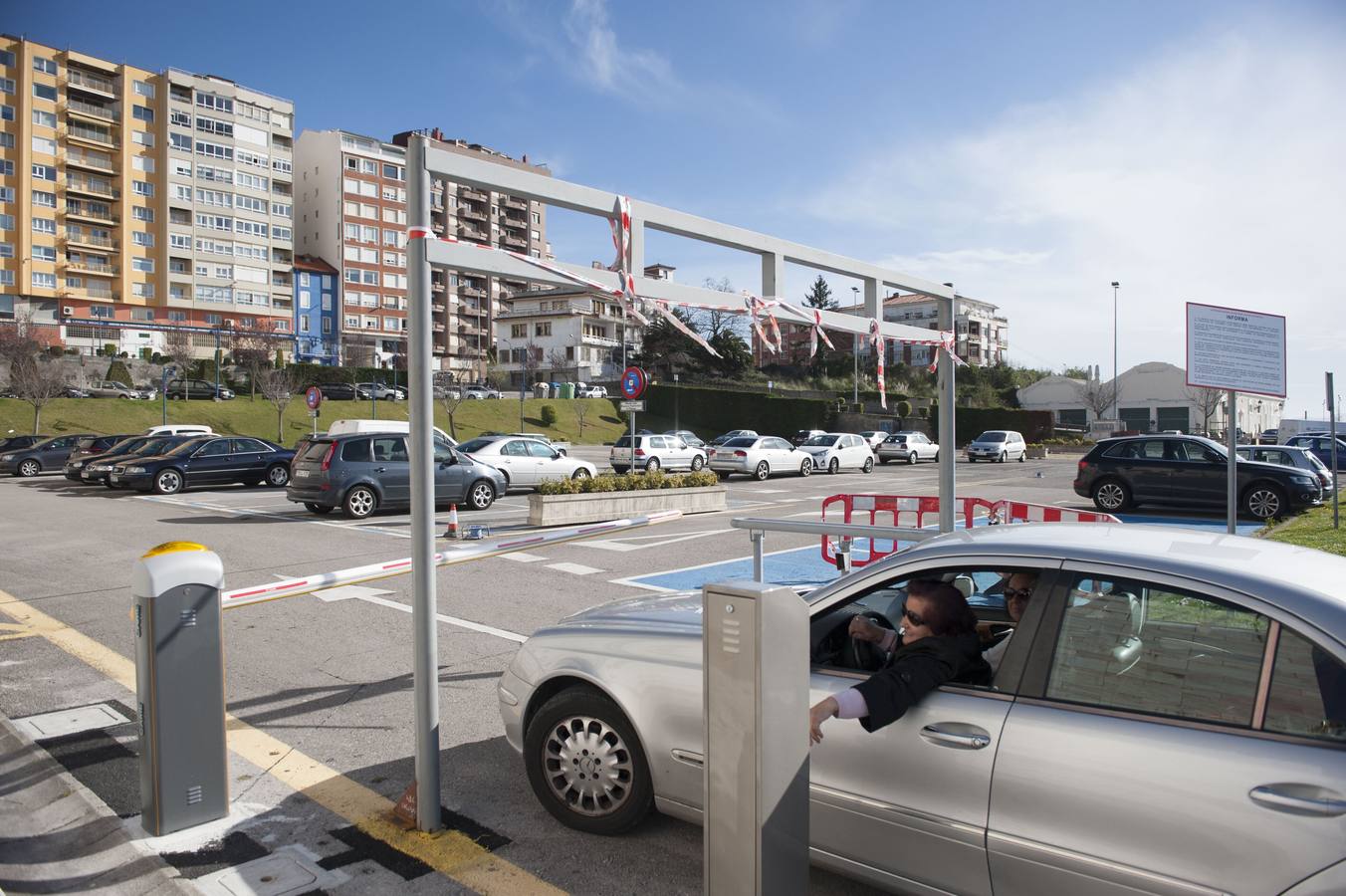 «¿Tenemos que entender que el parking del Palacio solo se cierra para eventos del Ayuntamiento?»