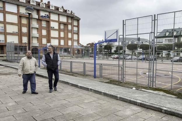 El futuro aparcamiento de Somo es bien recibido por vecinos y hosteleros