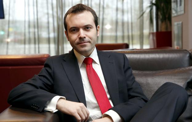 «No hay que atender a los grupos de presión que piden más gasto público»