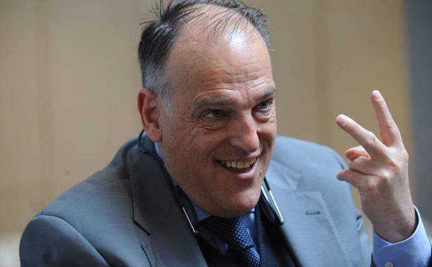 Tebas: «Tendría que aplicarse el 155 dentro del Metropolitano para evitar la pitada»