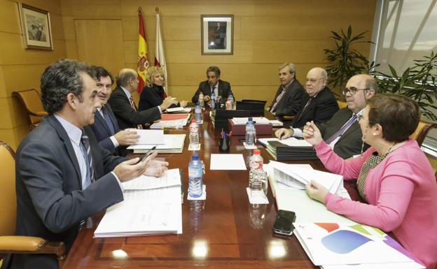 El Gobierno crea el Registro de Asociaciones de Mujeres de Cantabria