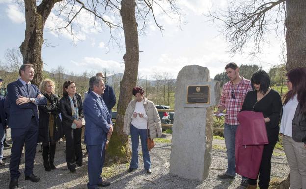 El Valle de Villaverde rinde homenaje póstumo a Pedro Llaguno, su alcalde durante 22 años