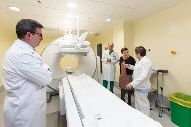«Valdecilla se sube a la evolución tecnológica de Medicina Nuclear»