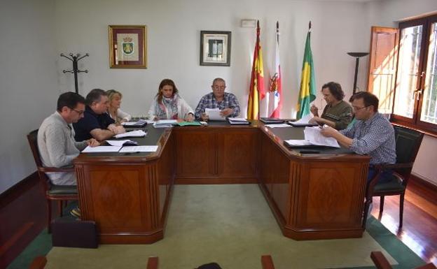 Cieza acaba con su deuda