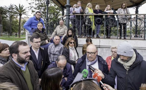 Cargos y militantes del PSOE piden primarias abiertas para elegir a sus candidatos electorales