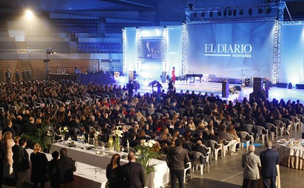 El Diario repasa un año de noticias arropado por un millar de asistentes a la gala