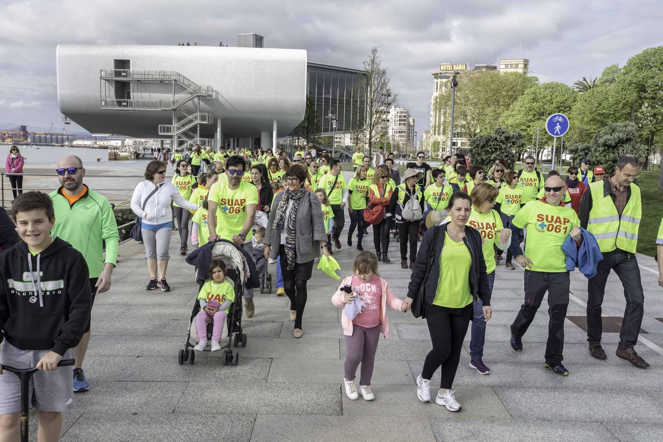 La 'Marcha saludable' de los profesionales del SUAP y 061