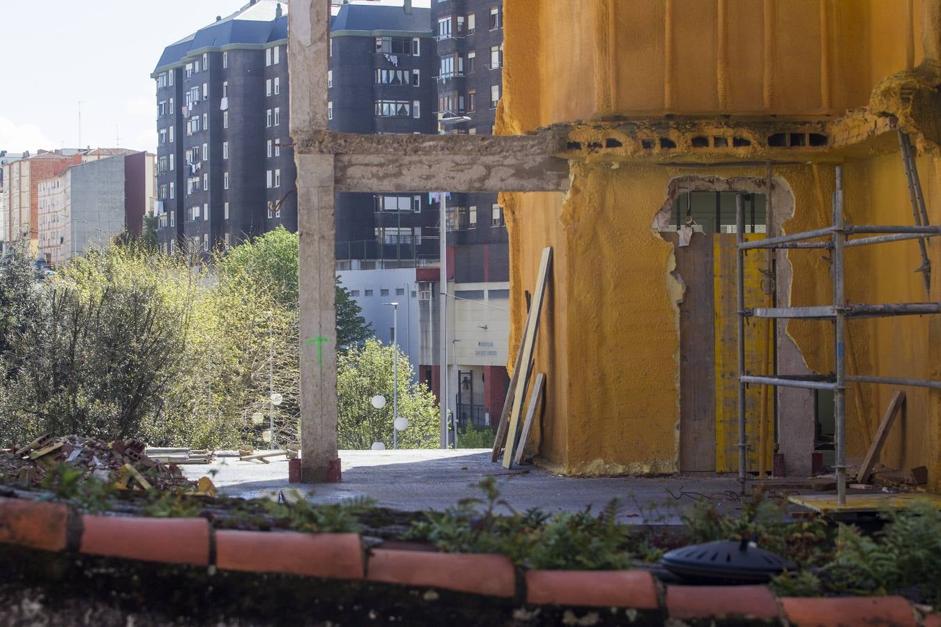 Avanzan las obras en el edificio caído de la calle Sol