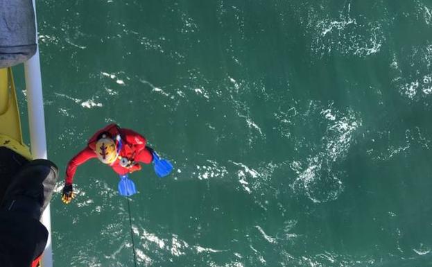 El cuerpo encontrado en el mar en Ciriego es el de un vecino de Santander de 87 años