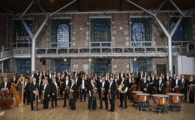 Simon Rattle se estrena en el FIS con la Sinfónica de Londres