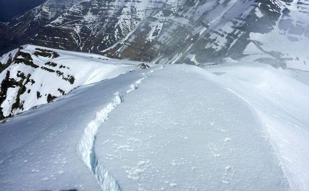 Picos de Europa y Alto Campoo están en riesgo notable de aludes hasta el domingo