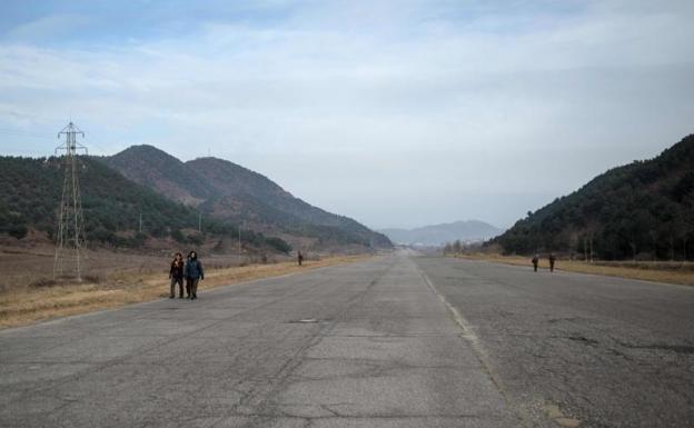 Mueren 36 personas, entre ellas 32 chinas, en un accidente de autobús en Corea del Norte