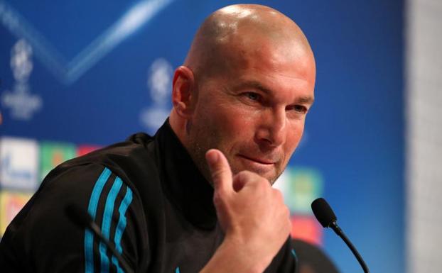 Zidane: «Nosotros no nos cagamos en los pantalones»