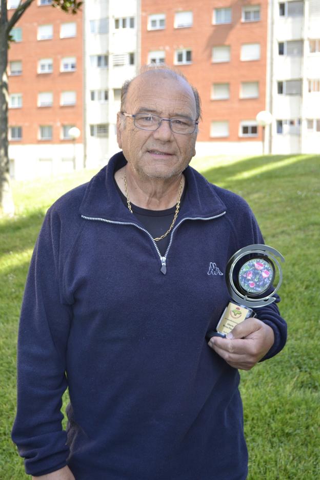 «Hay que conocer el entorno en el que te mueves para saber dónde coger setas»