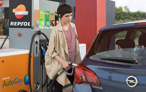 Cantabria sufrirá la mayor subida de impuestos de la gasolina: 4,8 céntimos por litro