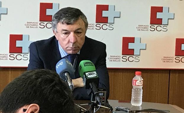 El gerente y el subdirector del Servicio Cántabro de Salud demandarán por injurias a la jefa de Contratación