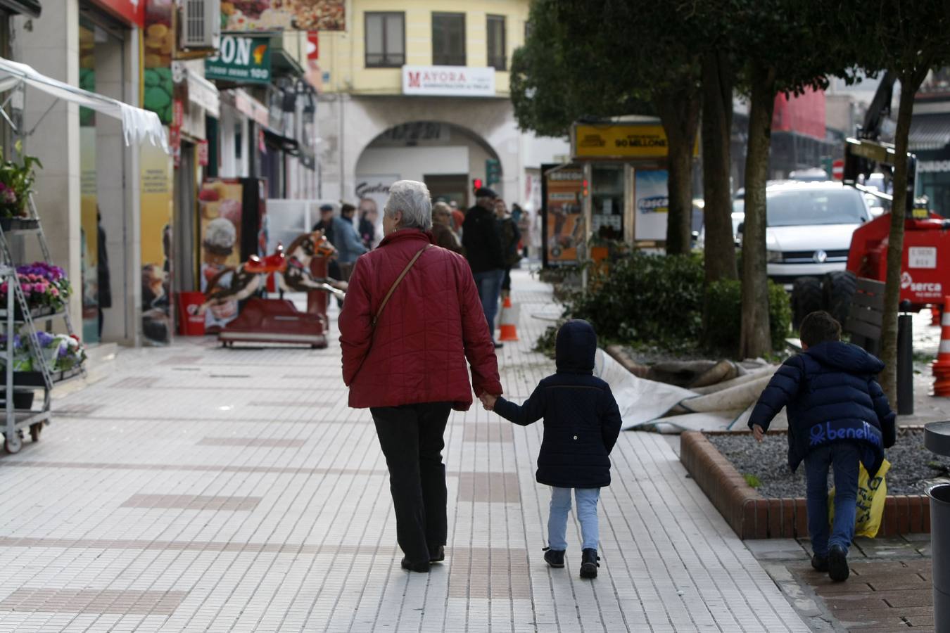 El Ayuntamiento de Torrelavega oferta plazas para la semana no lectiva horas antes de que acabe el plazo