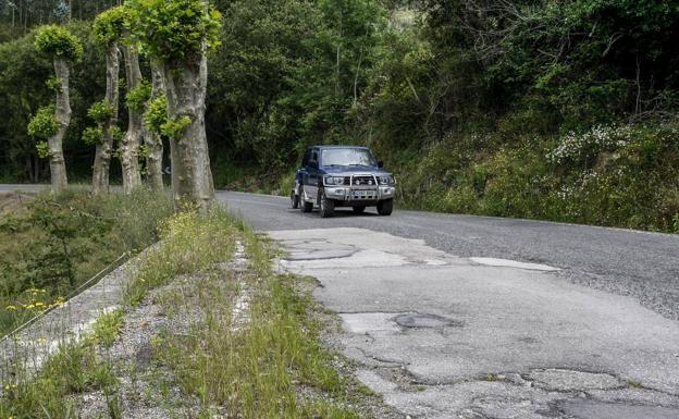 Un error obliga a licitar de nuevo el arreglo de la carretera de La Montaña