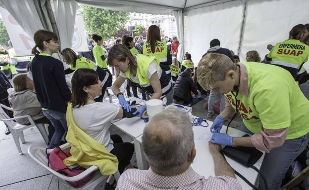 SUAP y 061 reivindican su labor sacando su trabajo a la calle