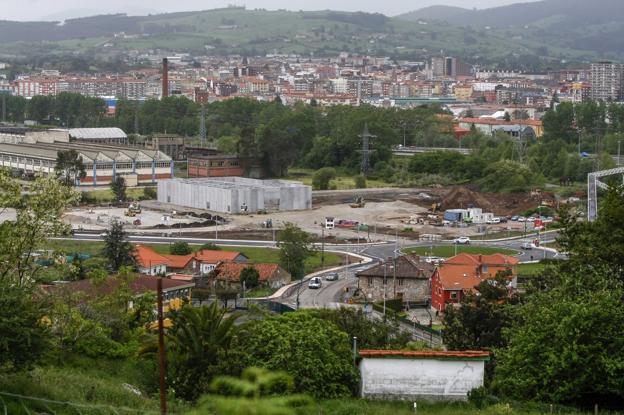 La zona comercial de Ganzo toma impulso con la construcción de las primeras naves