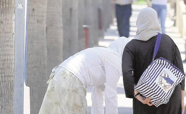 Arrestado un marroquí por agredir a una compatriota en Lorca y obligarla a llevar velo