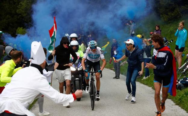 Froome resucita en el Zoncolan