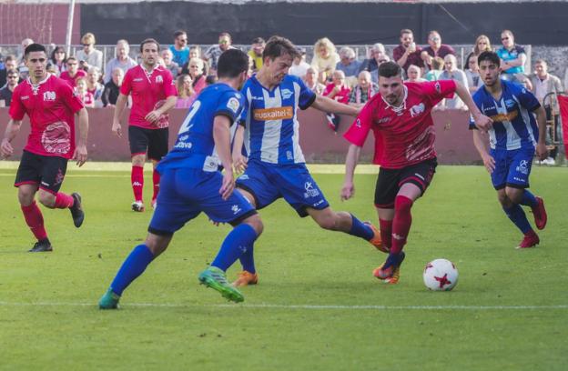 Las entradas para el partido de Vitoria enfrentan al Laredo y al Alavés