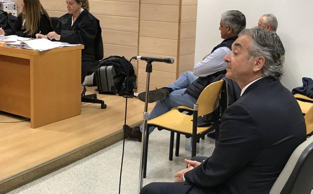 El juicio contra Harry por intentar suspender la junta de la liberación, visto para sentencia