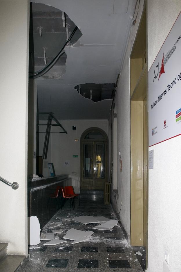 Los informes técnicos obligan a cambiar el proyecto para rehabilitar el Palacio municipal