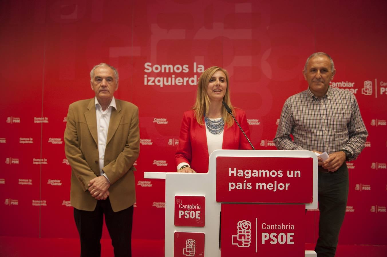 Zuloaga vence en las primarias del PSOE en Cantabria