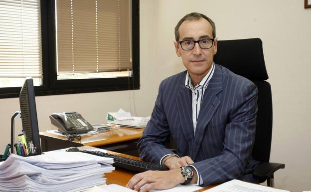 El pediatra Benigno Caviedes será nombrado nuevo gerente del Servicio Cántabro de Salud