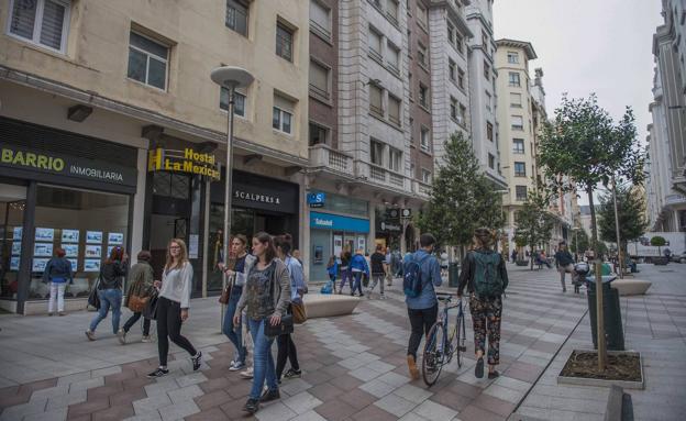 Las nuevas aperturas comerciales en el centro apuntan a una mejoría del sector