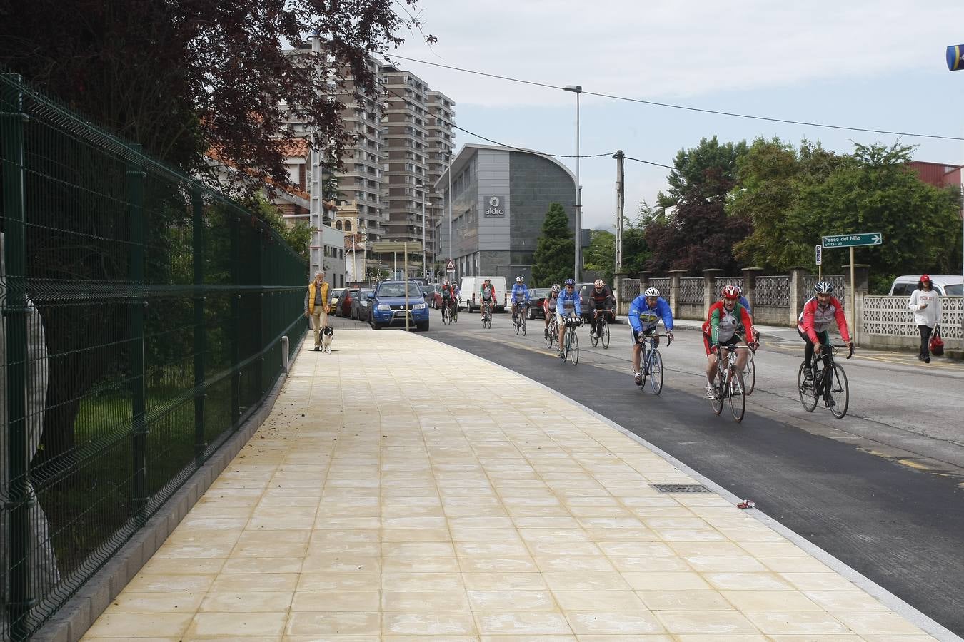 Imágenes de los ciclistas de la prueba de carretera de Los 10.000 del Soplao