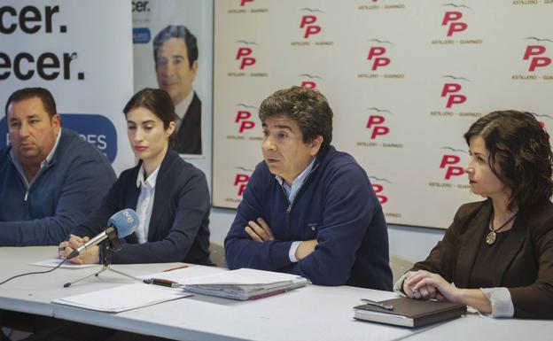 Carlos Cortina deja la presidencia del PP de El Astillero y la política después de 31 años