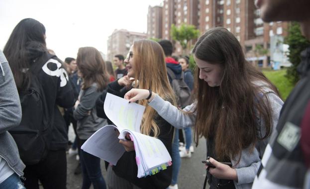 Miles de alumnos cántabros se enfrentan desde hoy a la Selectividad