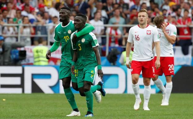 Senegal aprovecha el despropósito polaco