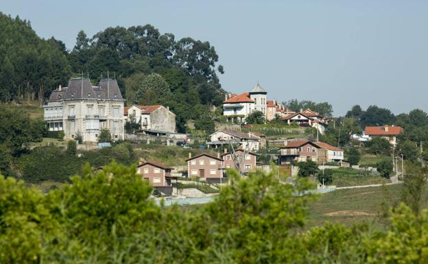 Un tribunal popular juzgará por homicidio a la novia de la hija del anciano muerto en Carasa
