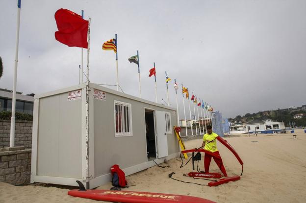 Los socorristas de Suances logran la concesión para todo el verano