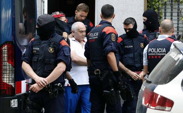 142 detenidos y 73 registros en la operación contra la mafia armenia