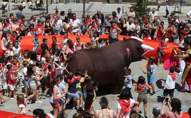 Tetuán ultima los preparativos de sus fiestas de San Fermín, que se prolongarán hasta el 8 de julio