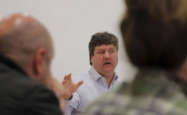 El PSOE pide al alcalde de Santa María de Cayón que «dimita de forma inmediata» por su imputación