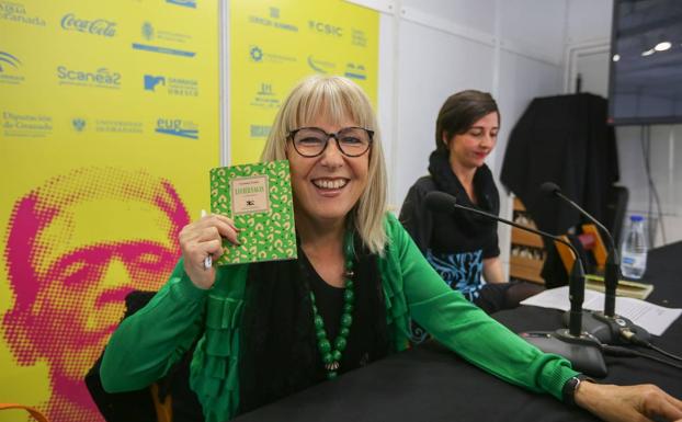 «La espontaneidad no puede ser un género literario»