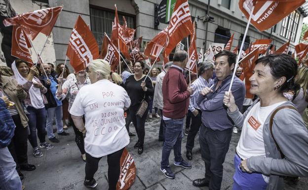 El sector de la limpieza de Cantabria convoca una huelga indefinida
